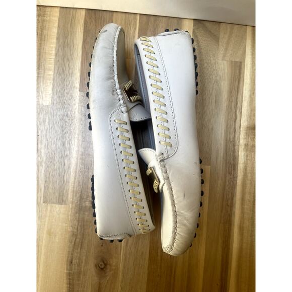 Tod's Gommino Womens Driving Loafers Shoes White Leather Gold Buckle Size 36.5 - Picture 8 of 10